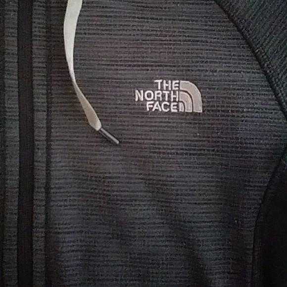 The North Face Tops - 🌈⚡North face zip up hoodie⚡🌀